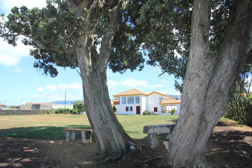 Santana Houses Rabo de Peixe Rom bilde