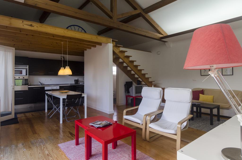Santana Houses Rabo de Peixe Rom bilde